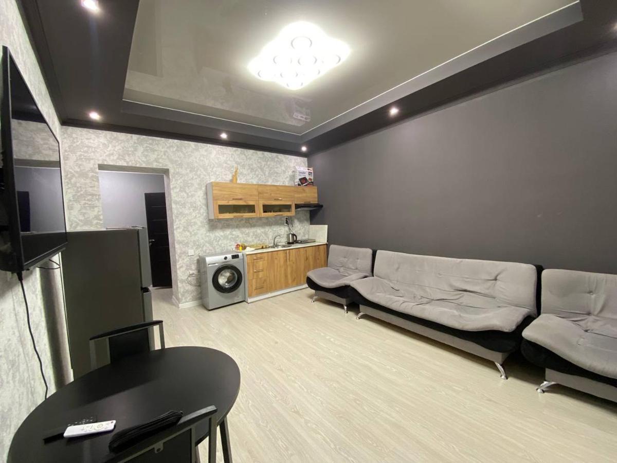 The Best Apartments In The Center 耶烈万 外观 照片