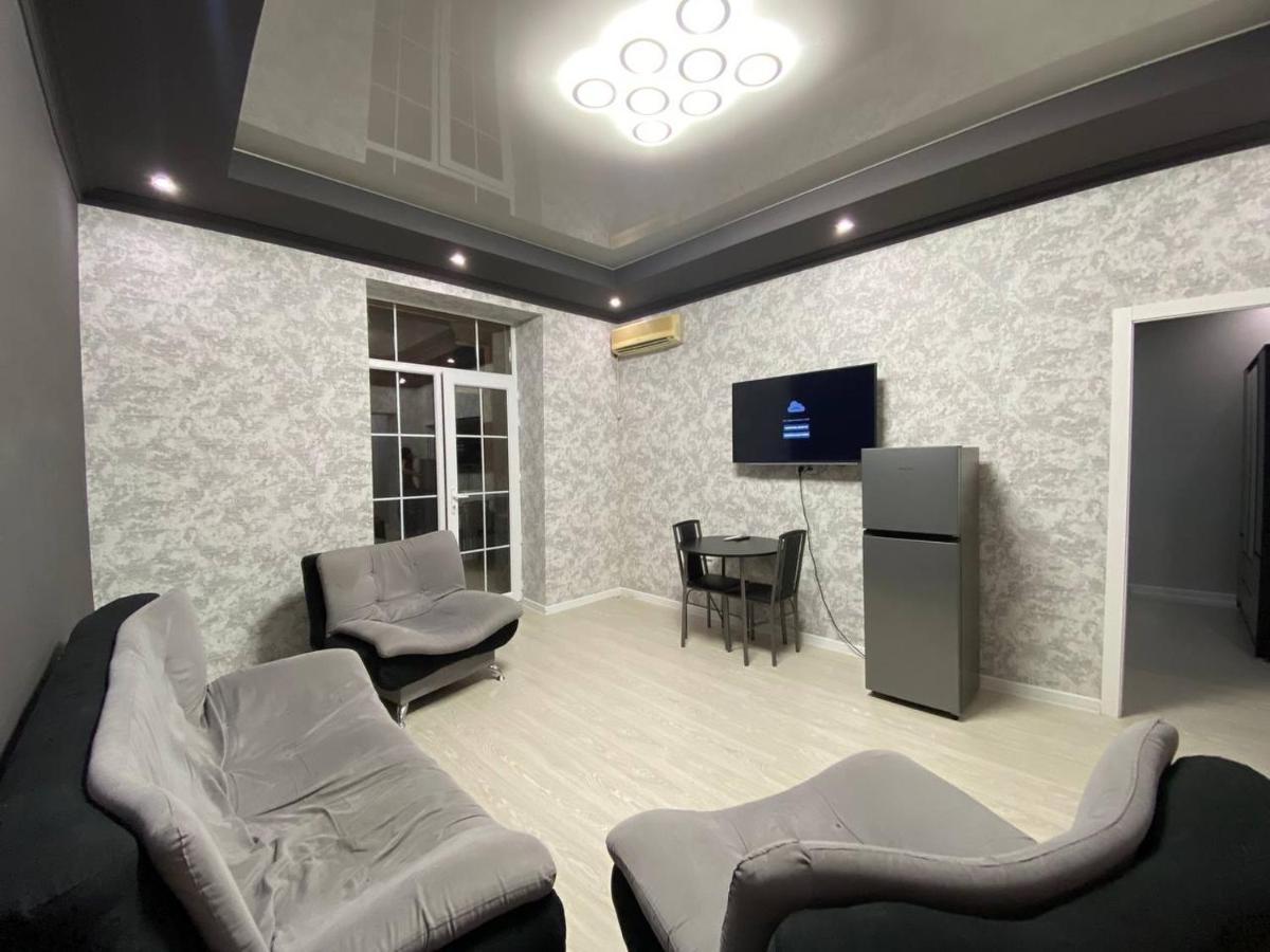 The Best Apartments In The Center 耶烈万 外观 照片